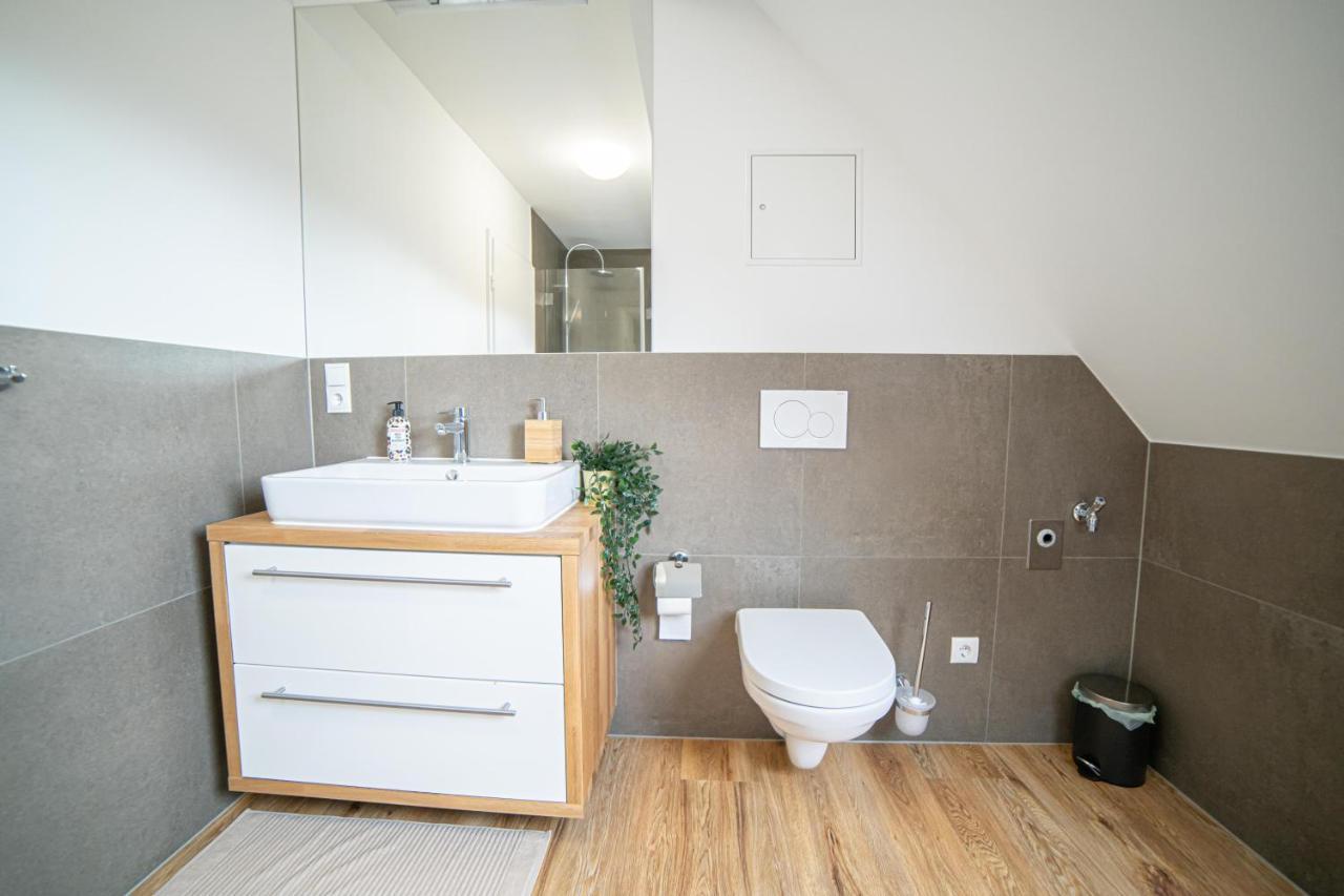 شقة Fullhouse - Zwickau - L8 - Balcony - Smarttv - Nespresso المظهر الخارجي الصورة
